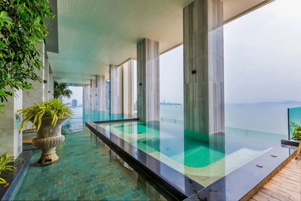Riviera Wongamat: views from residences