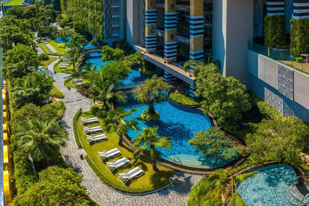 Riviera Jomtien: grounds and amenities