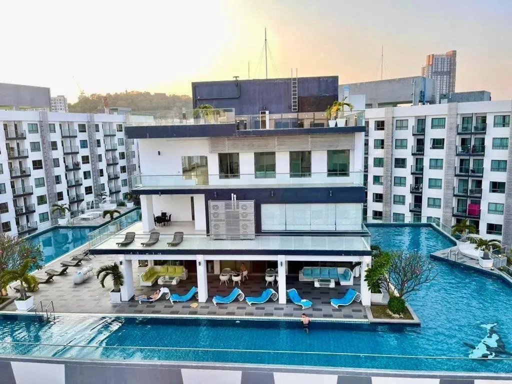 Arcadia Beach Resort — Thappraya