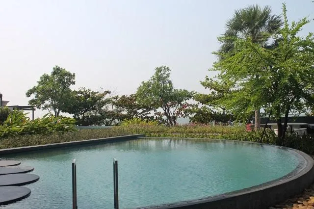 Sanctuary Wong Amat: floor plan