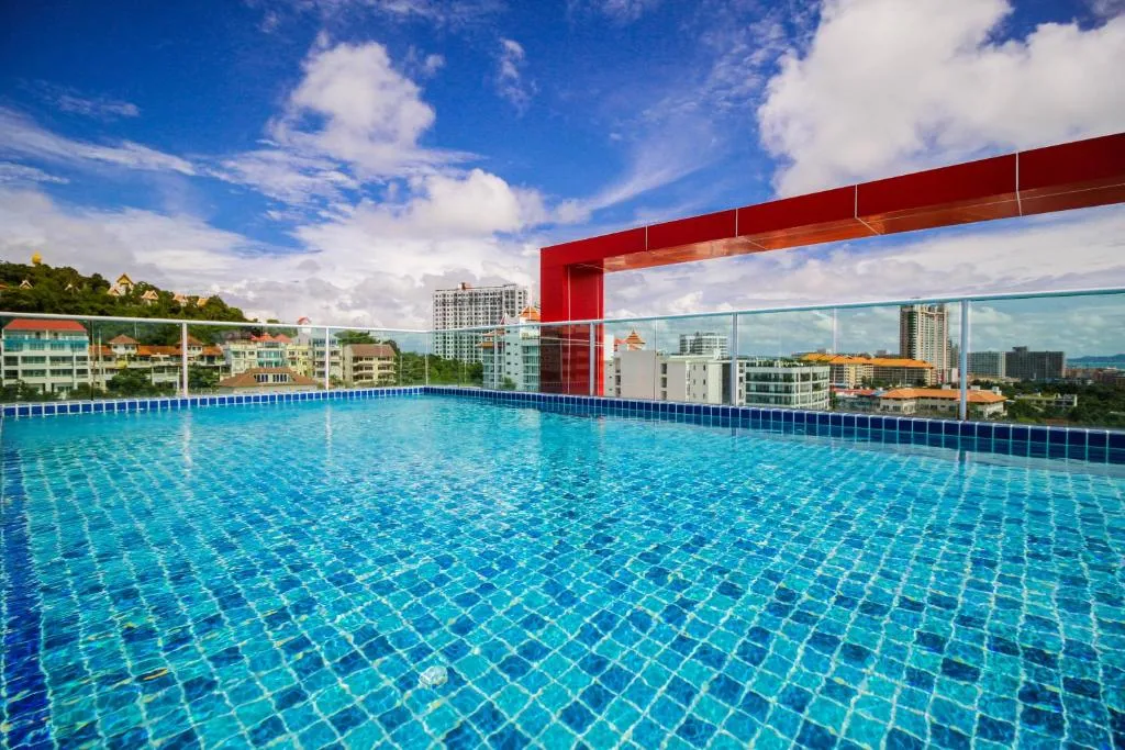 Art on the Hill: swimming pool