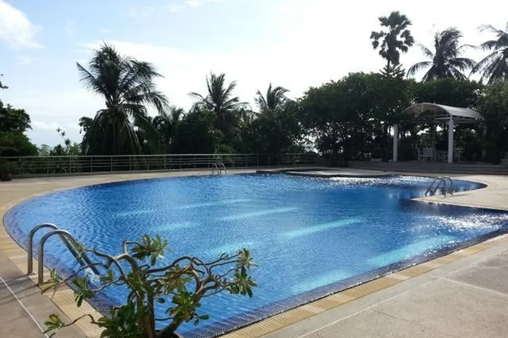 Baan Haad Uthong Condominium: views from residences