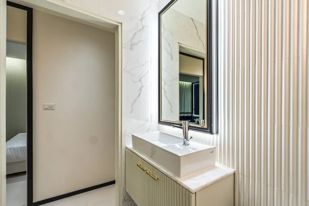 2-Bed  51 sq.m. interior 8