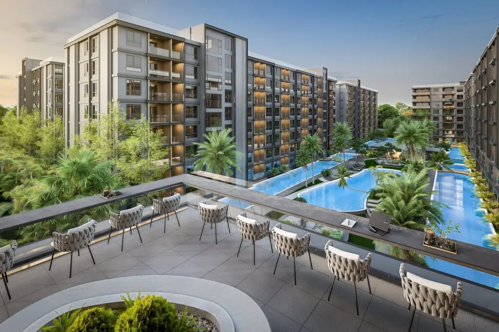 Zenith Pattaya 2: swimming pool