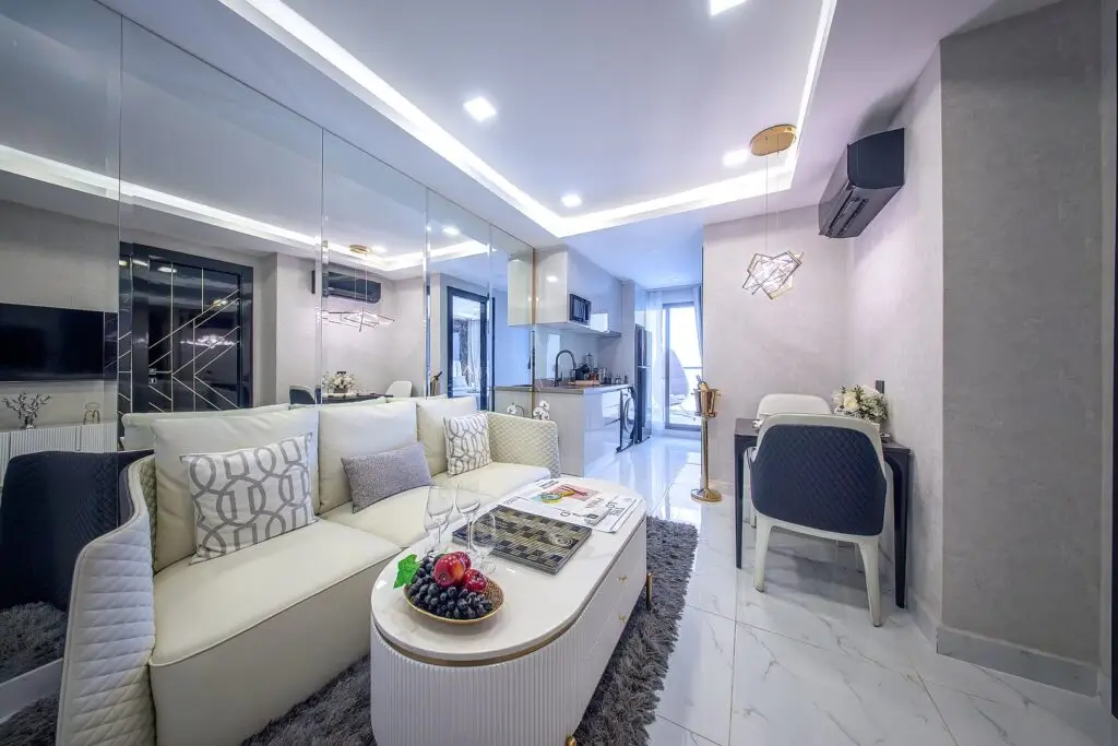 1 Bedroom 43.5 sq.m. interior 9
