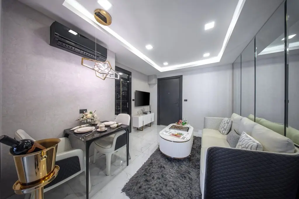1 Bedroom 43.5 sq.m. interior 3