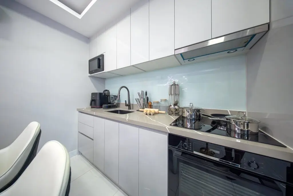 2 Bedroom 94 sq.m. interior 14