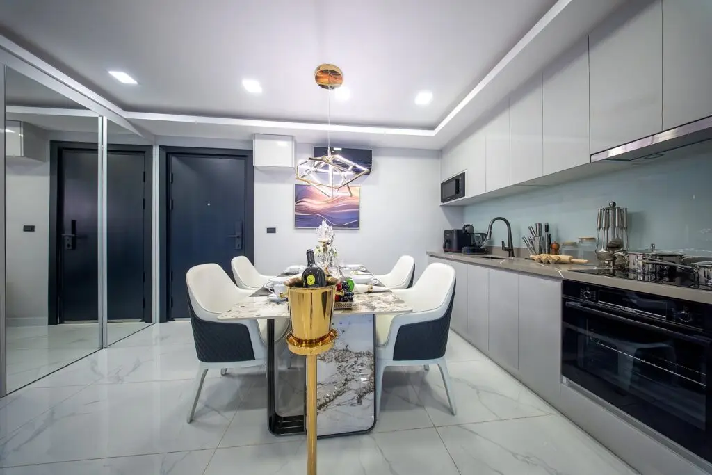 2 Bedroom 94 sq.m. interior 17
