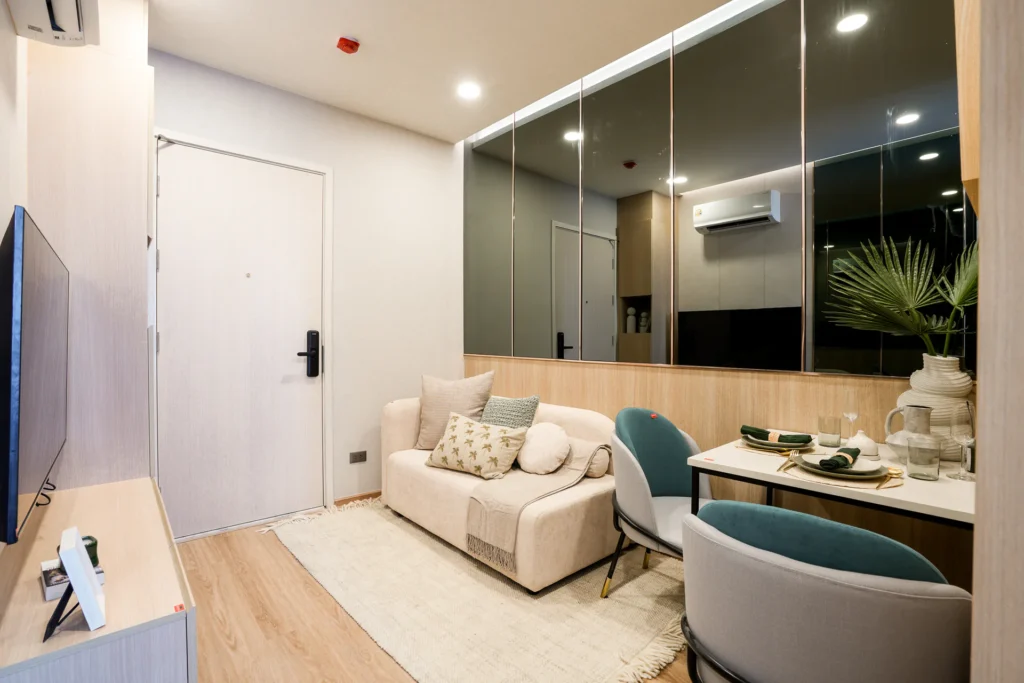 Studio interior 7