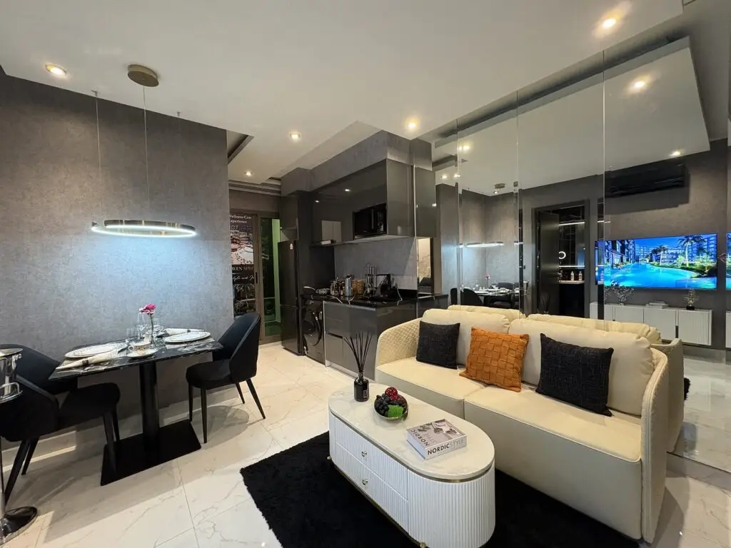 1 Bedroom interior 1