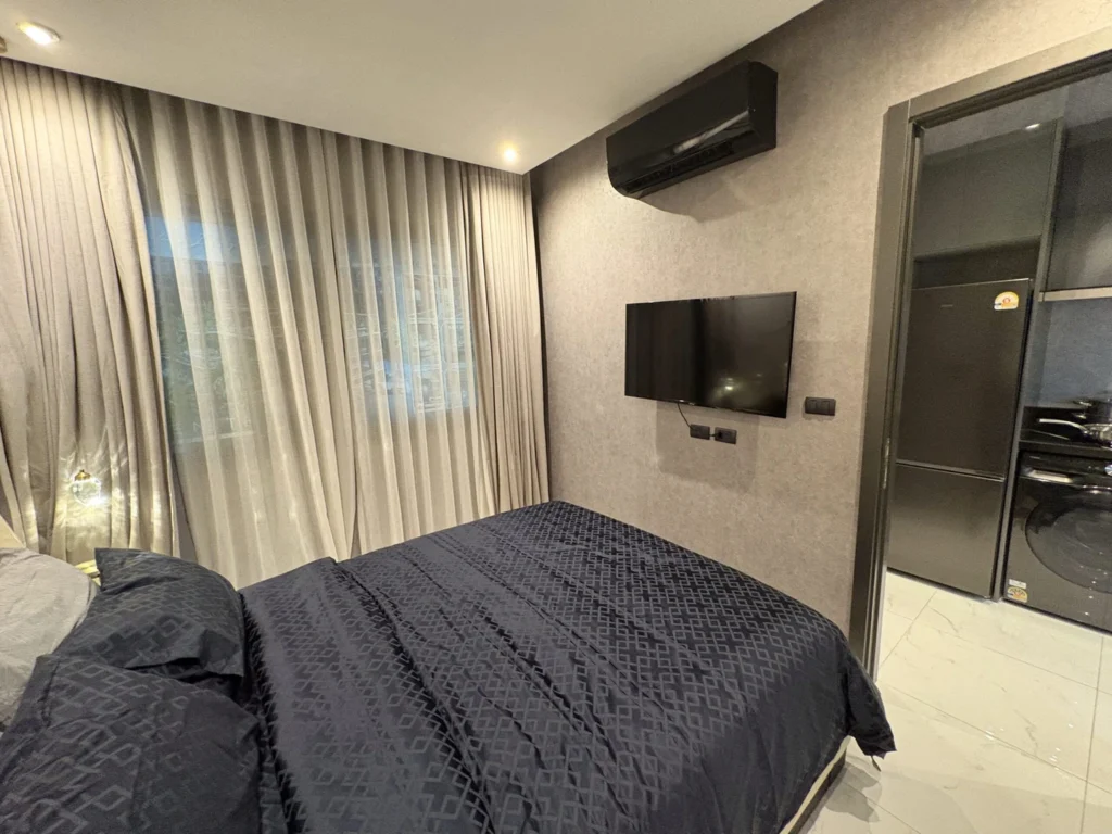 1 Bedroom interior 6
