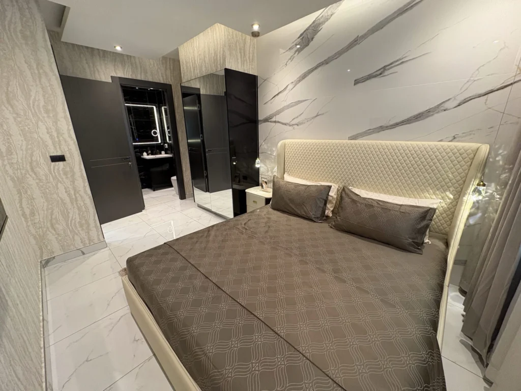 2 Bedroom interior 7
