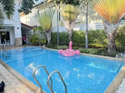 Pattaya lagoon resort VILLA — Villa, 400 m², 2 fl