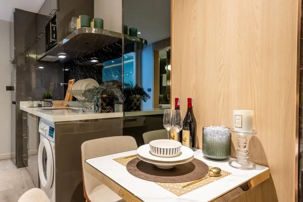 Studio interior 12