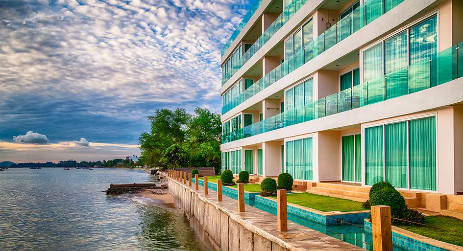 Paradise Ocean View: swimming pool