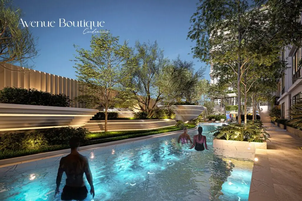 Avenue Boutique Condo: swimming pool