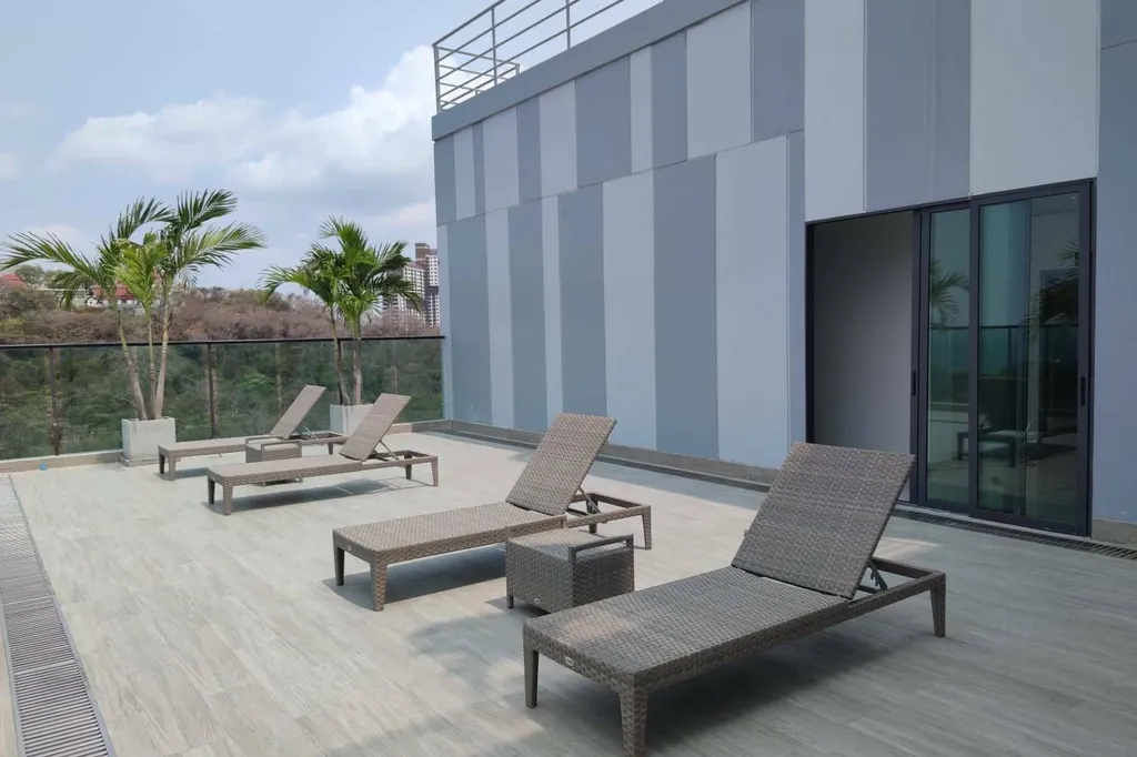 The Jewel Condominium — Pratamnak