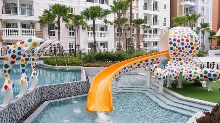 Seven Seas Côte d’Azur: grounds and amenities
