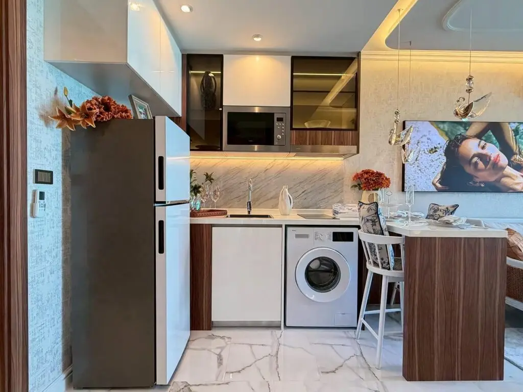 1 Bedroom  interior 7