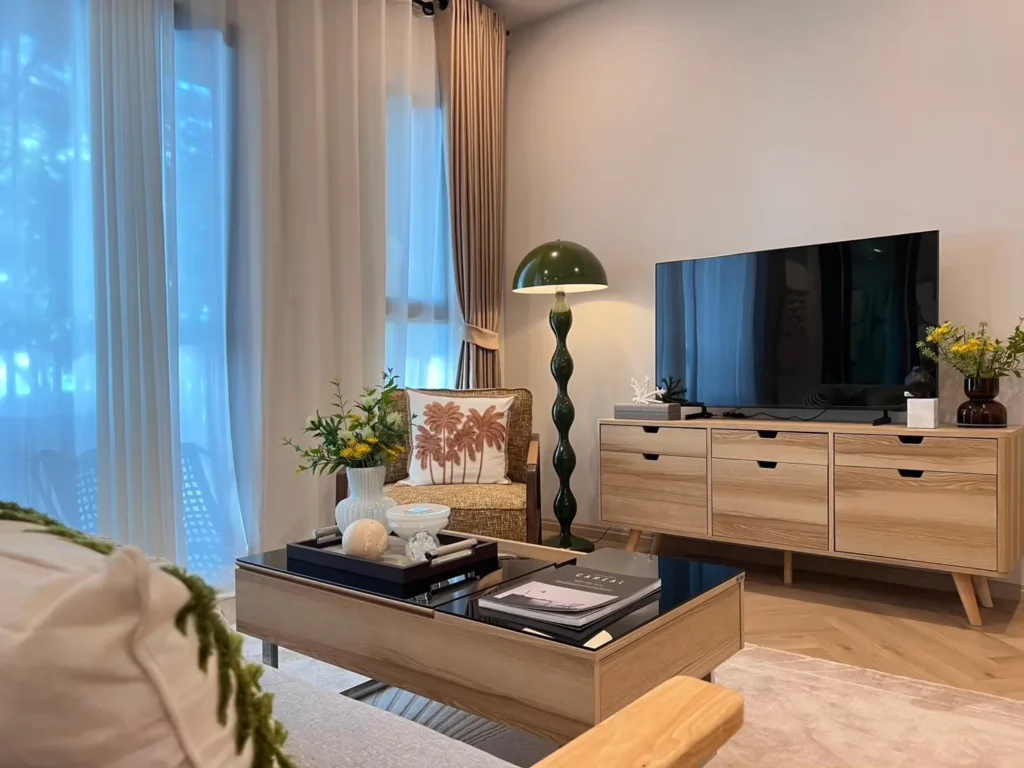 Interior  interior 7