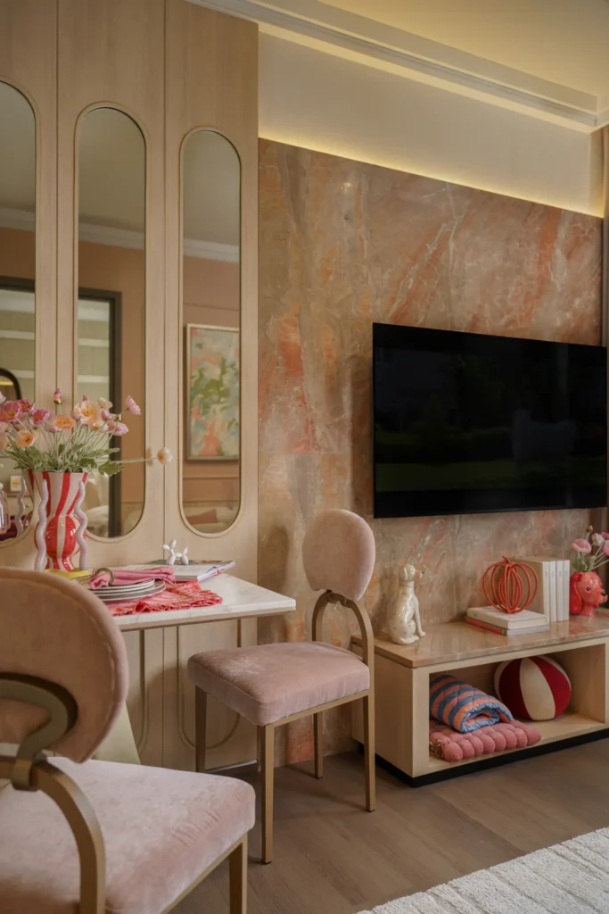 Interior  interior 8