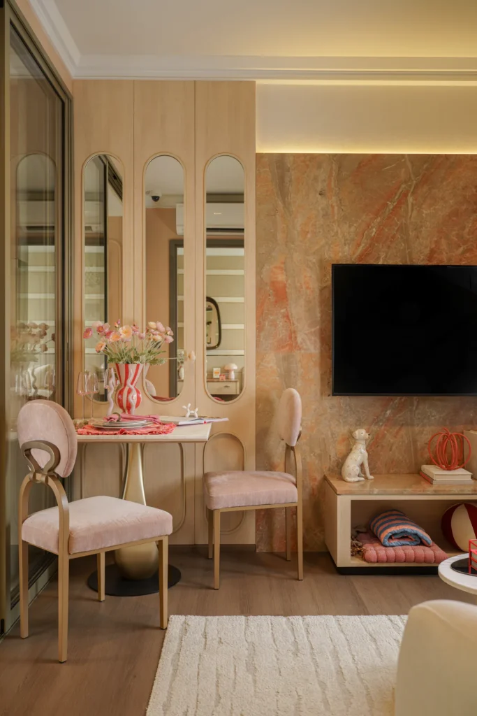 Interior  interior 10