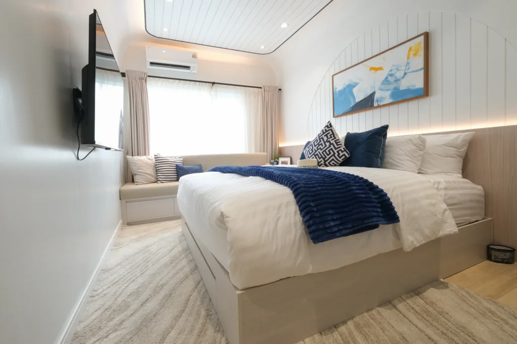 1 Bedroom interior 7