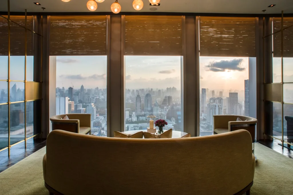 The Ritz-Carlton Residences: swimming pool