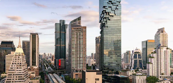 The Ritz-Carlton Residences: facade (5)