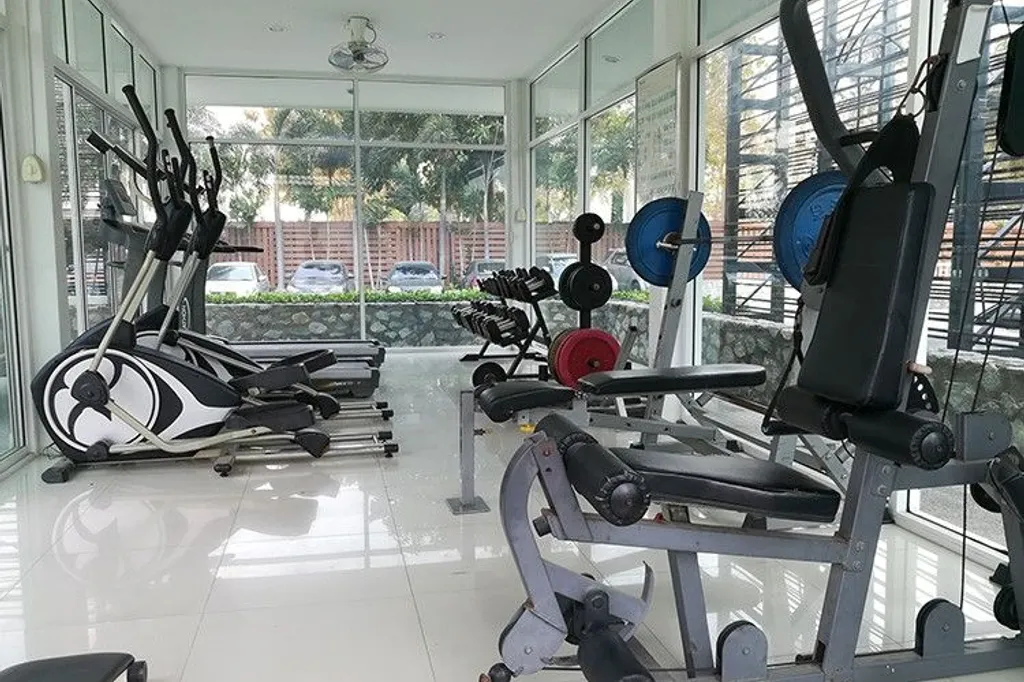 AD Wongamat Condominium: facade