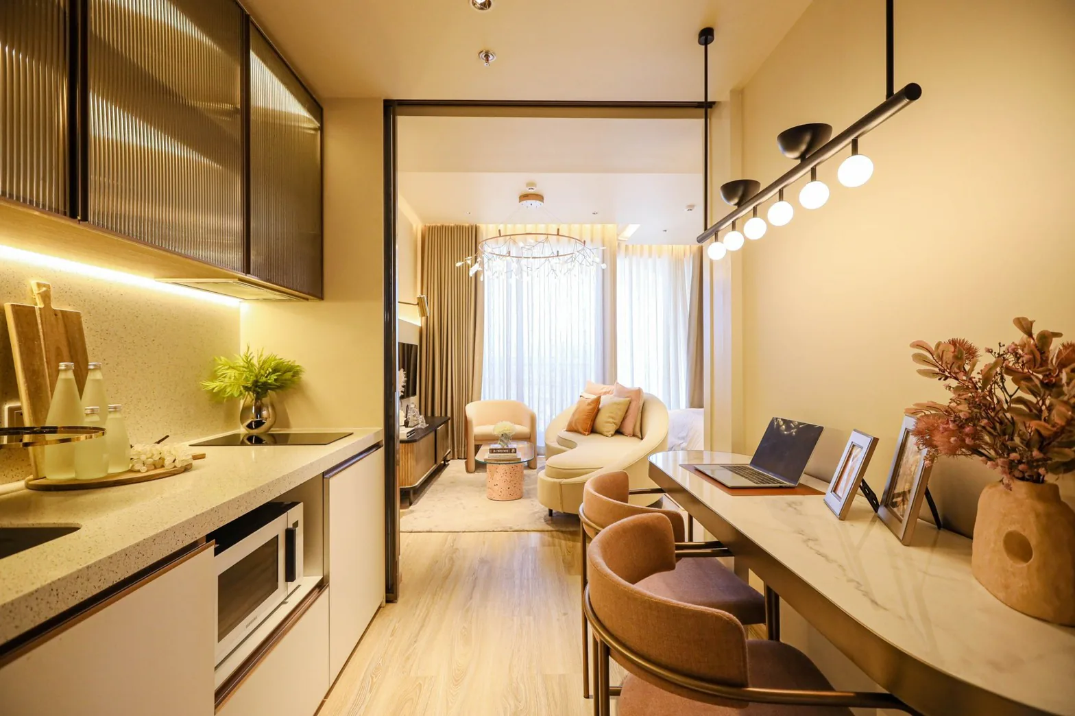 1-Bedroom Condo 33 sq.m in AROM Jomtien Pattaya — 12th Floor, Sea View