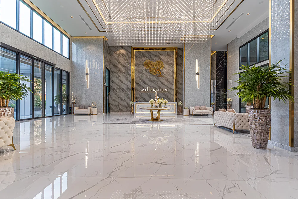 Arcadia Millennium Tower: lobby