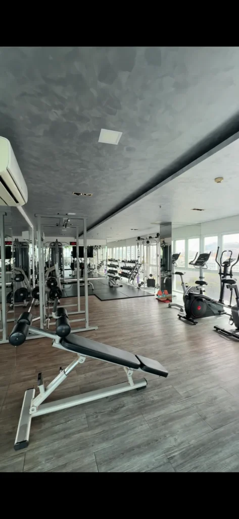 One Tower Pratumnak Pattaya — Condos Near the Beach in Pratumnak: lobby