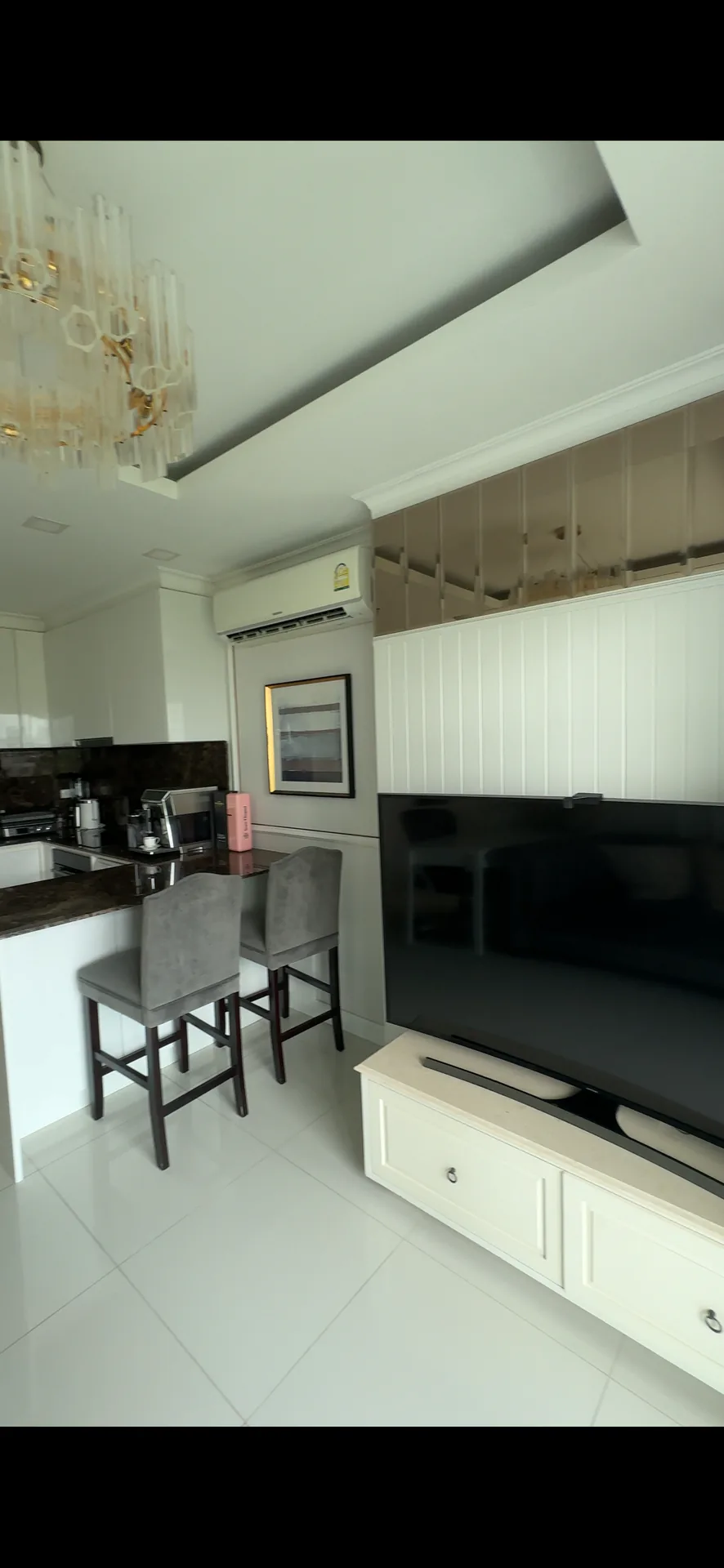 1-Bedroom Condo 47 sq.m in One Tower Pratumnak — Sea View, Foreign Quota