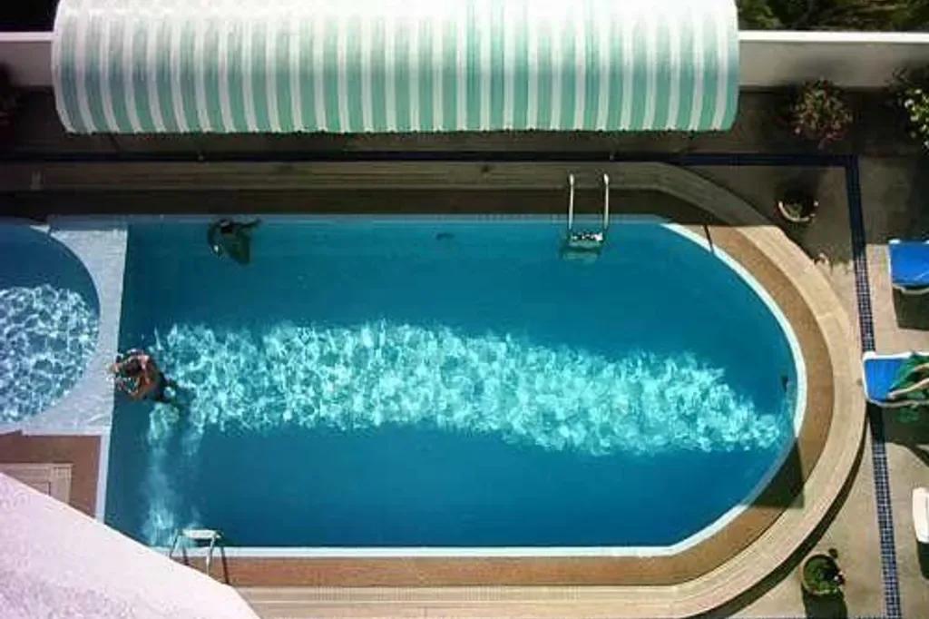 Sweet Condo 2 Condominium in Pratumnak, Pattaya: swimming pool