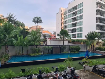 Water Park Pattaya Condo for Sale | 1 Bed, Pool View