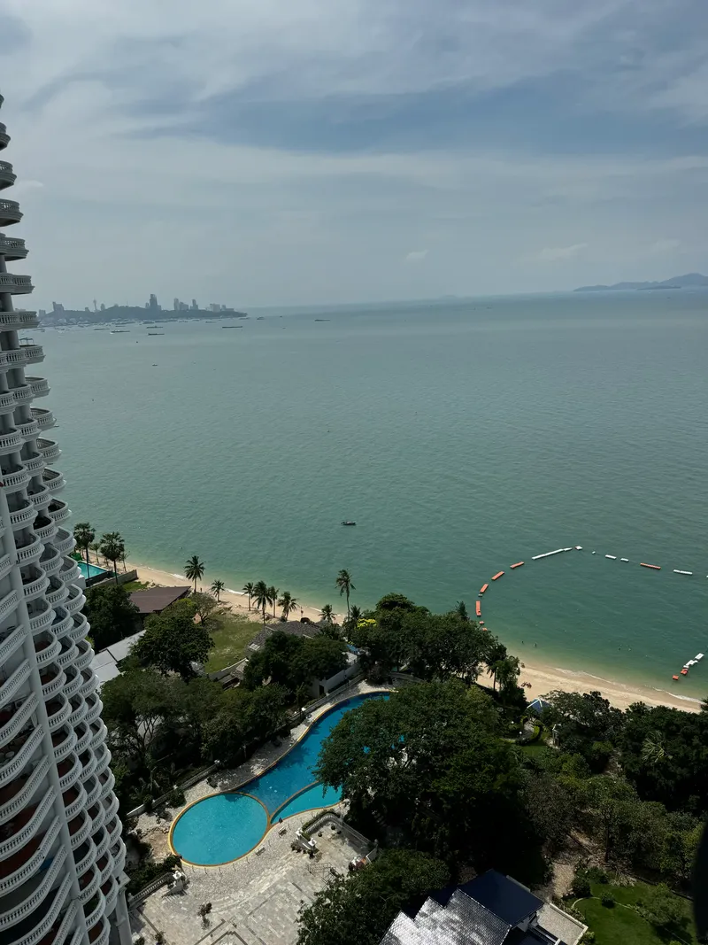 Wongamat Tower — Studio, 43 m²