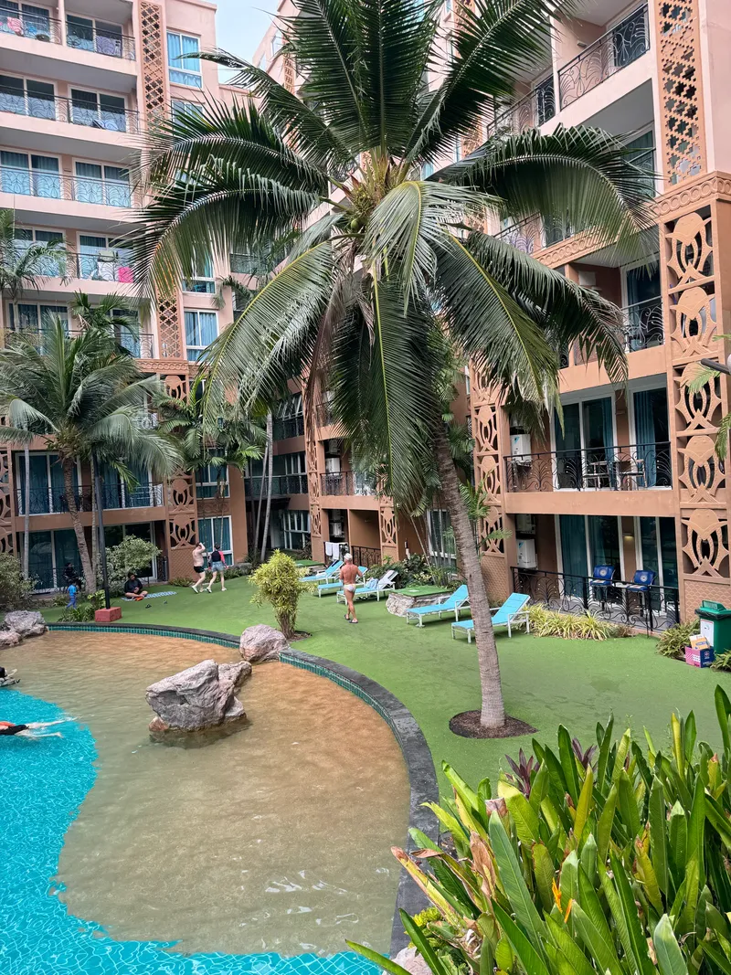 Atlantis Condo Resort — 2 bedrooms, 72.9 m²