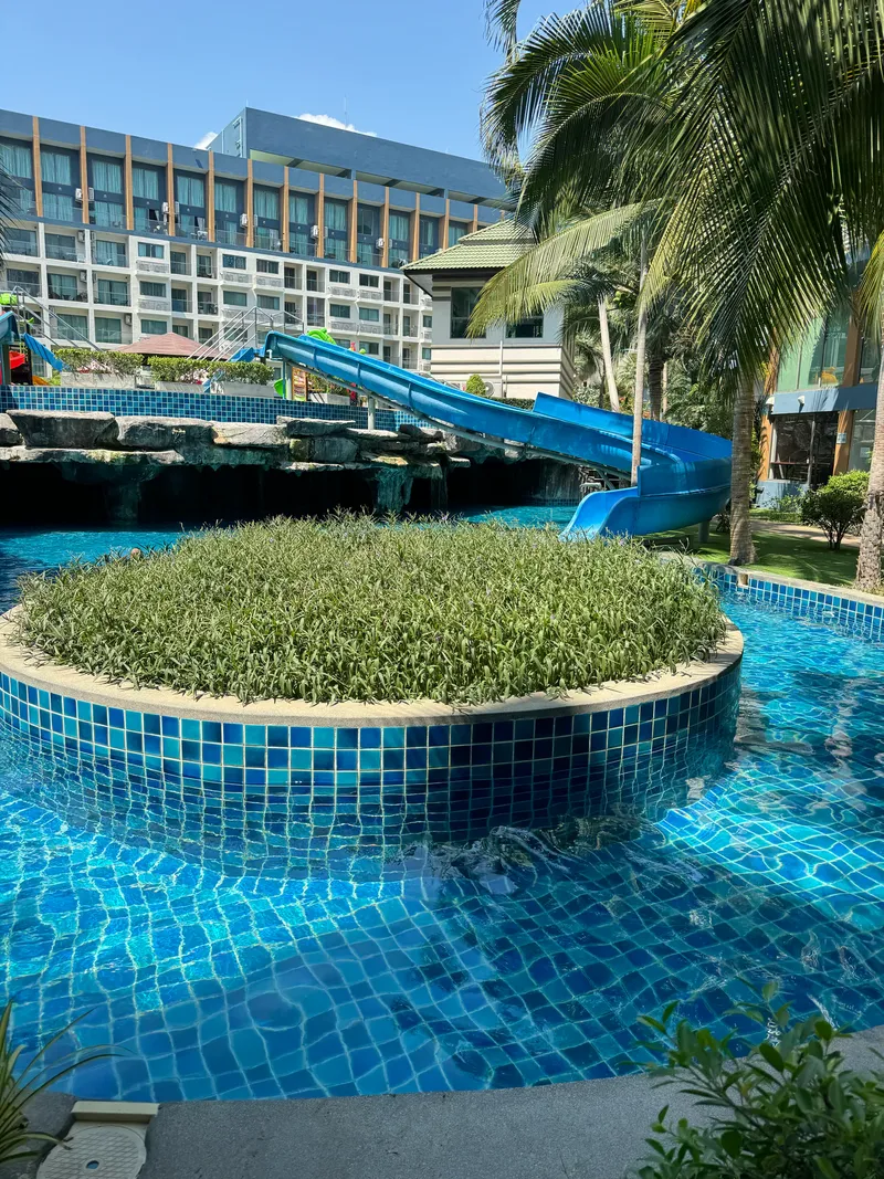 Laguna Beach Resort 2 — 1 bedroom, 37 m²